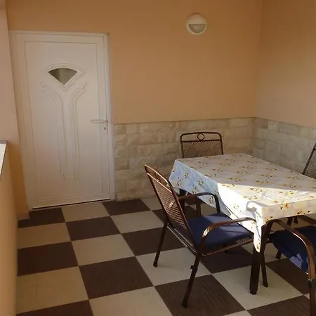 Διαμέρισμα With A Parking Space - 14389 Vir