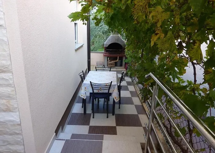 With A Parking Space - 14389 Appartement