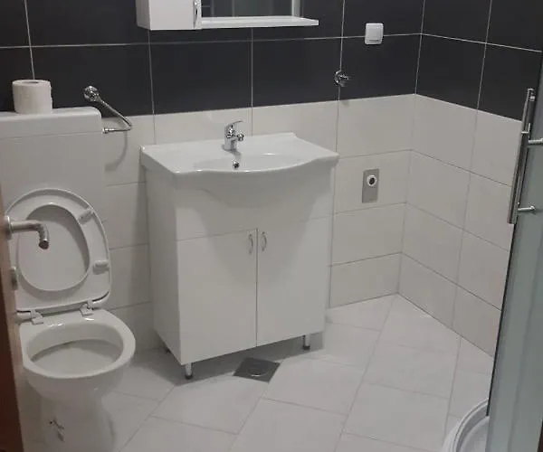 With A Parking Space - 14389 Appartement Vir