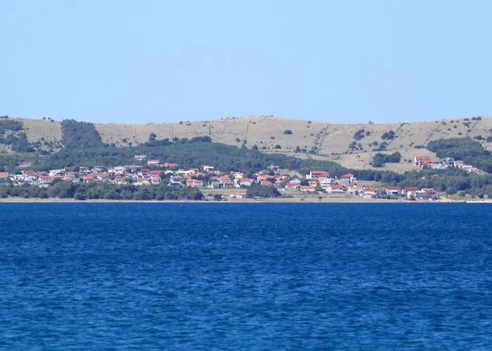 Appartement With A Parking Space - 14389