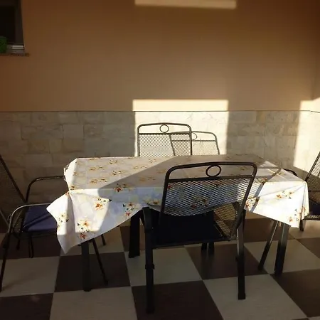 With A Parking Space - 14389 Vir